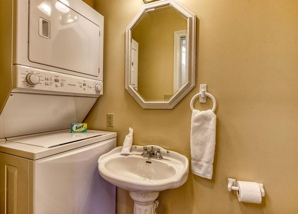 Ober Hideaway, Hot Tub, Wifi, 1089 Free Tickets Each Paid Day, Dollywood And More Gatlinburg Bagian luar foto